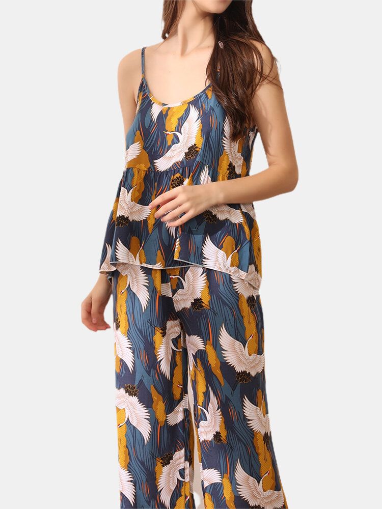 Conjunto De Pijama Para El Hogar Con Tirantes Finos Y Estampado De Grúa Estilo Etínico De Talla Grande Para Mujer
